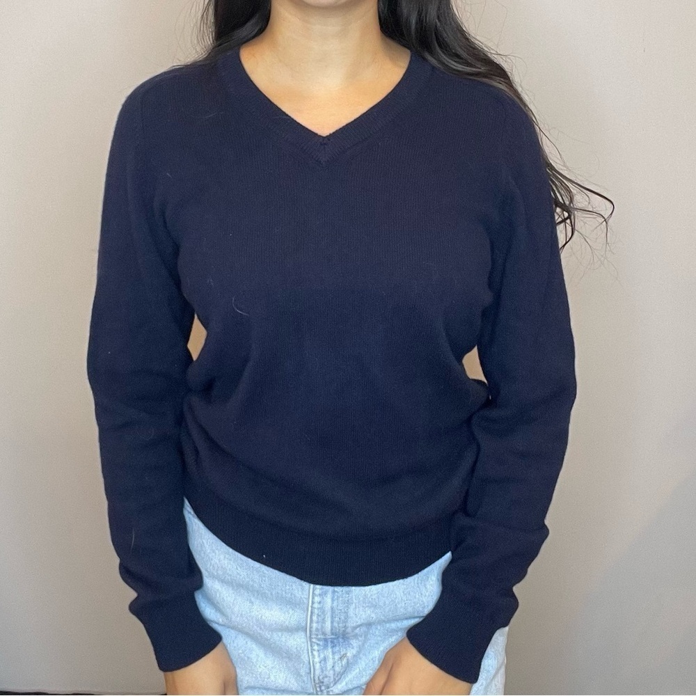 💙🧶 Vintage L.L. Bean Women’s Navy Blue V-Neck Sweater | Size S-Regular 🧶💙 - Picture 6 of 12